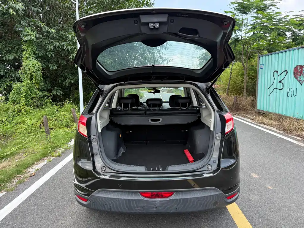 GAC Motor Trumpchi GS5 2014 — фото 16