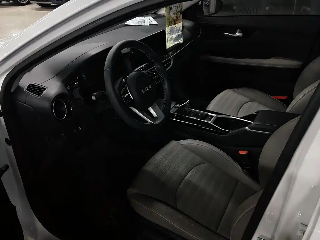 Kia K3 2023