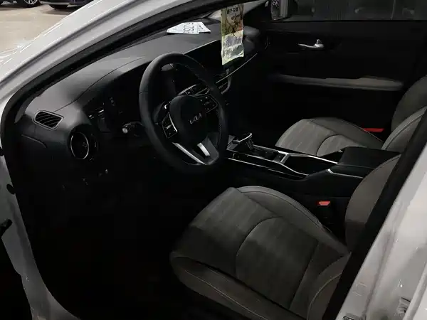 Kia K3 2023