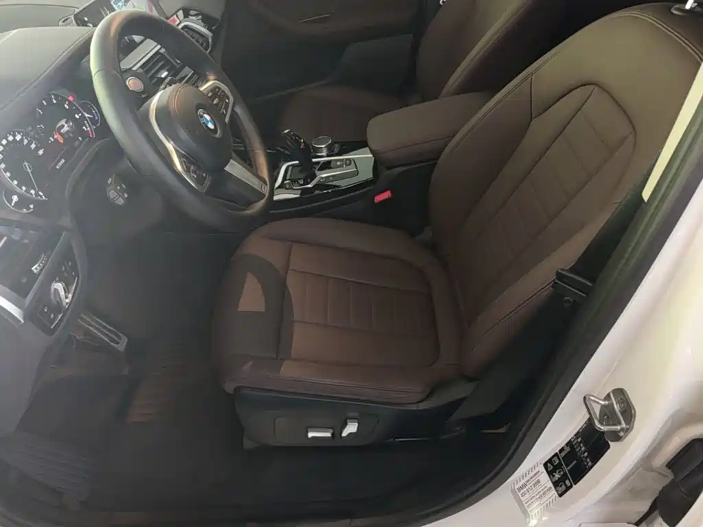 BMW X3 2018 — фото 15