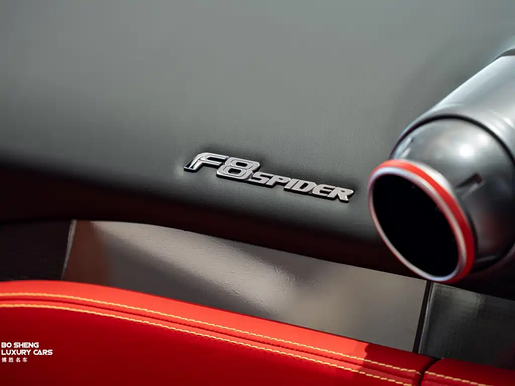 Ferrari F8 2022 — фото 15
