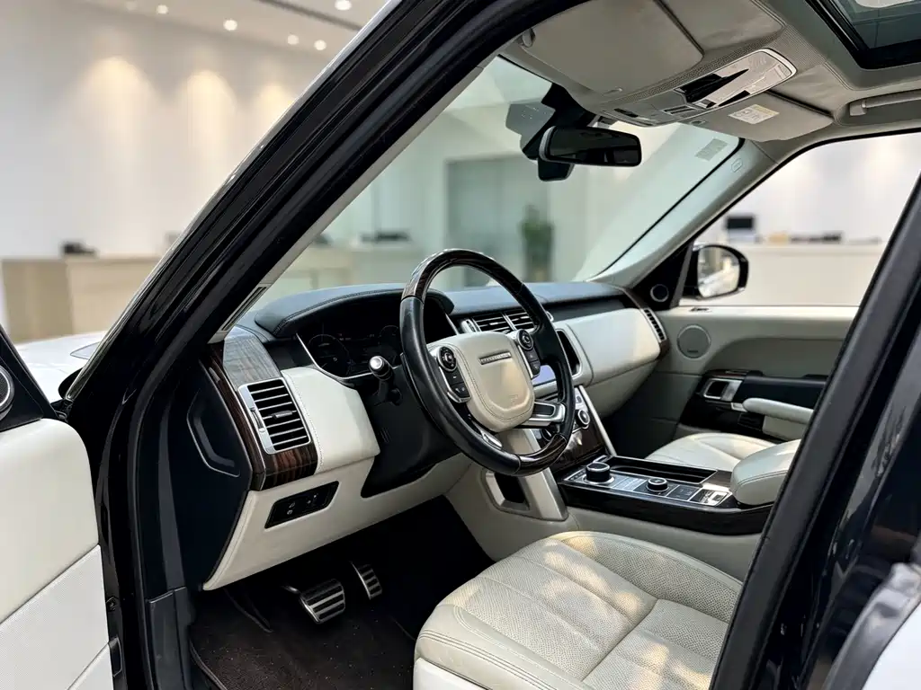 Land Rover Range Rover 2013