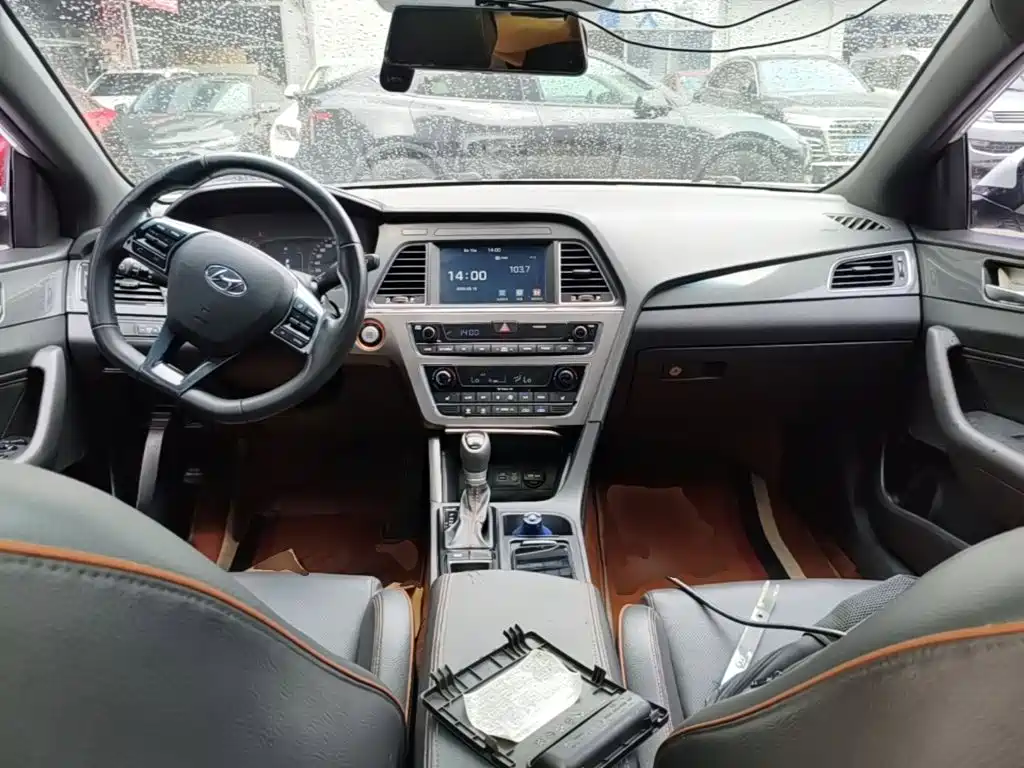 Hyundai Sonata 2017 — фото 10