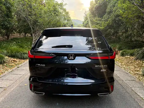 Honda Breeze 2024