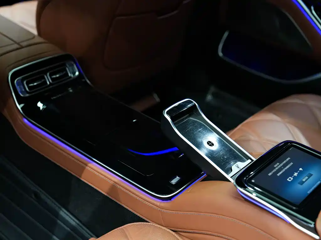 Mercedes-Benz Maybach S-Class 2023 — фото 16