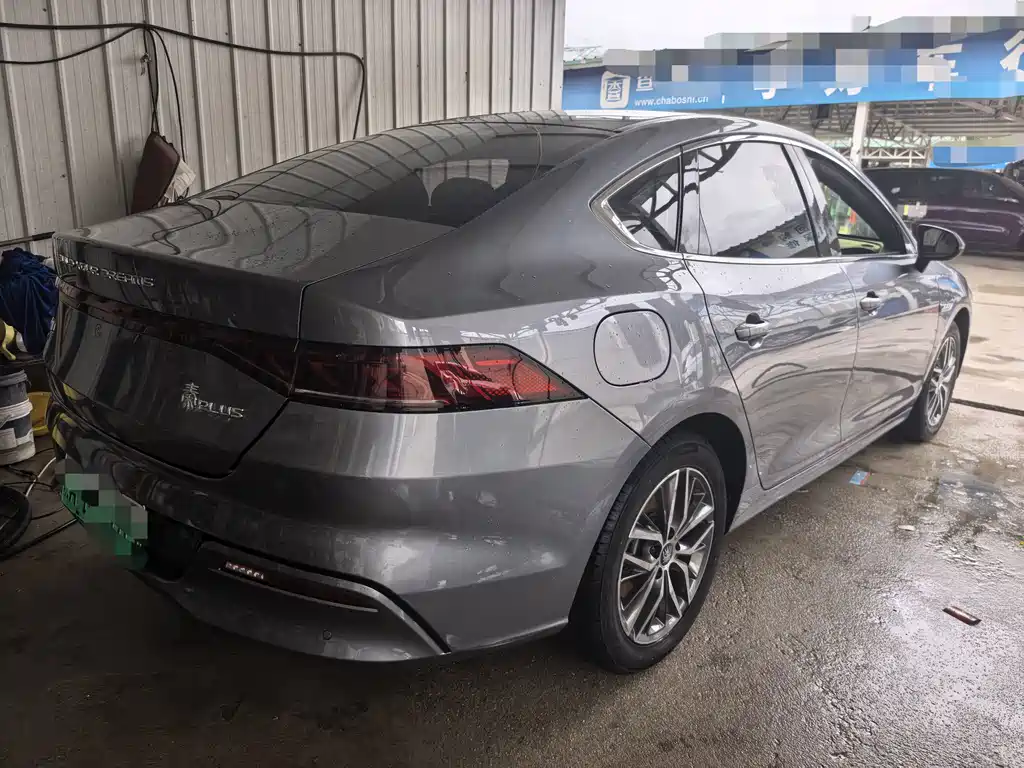 BYD Qin PLUS 2022 — фото 9
