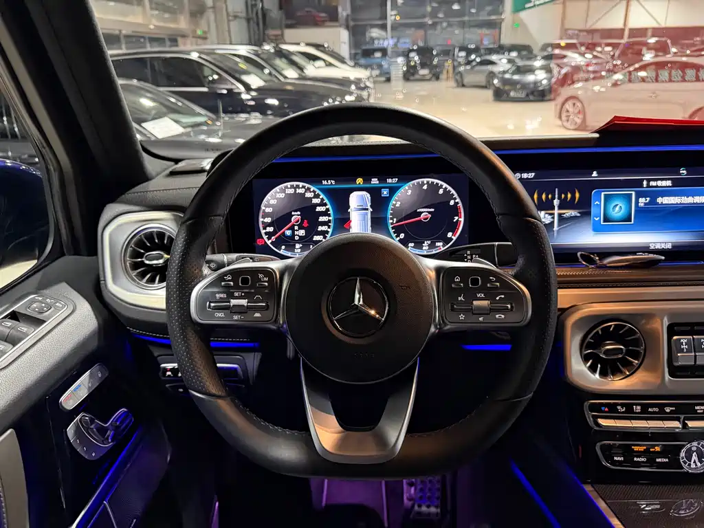Mercedes-Benz G-Class 2022 — фото 20