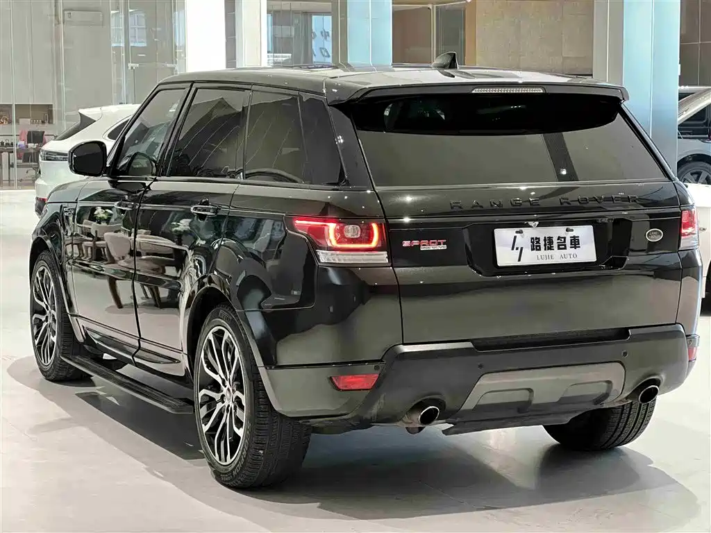 Land Rover Sport 2017 — фото 19