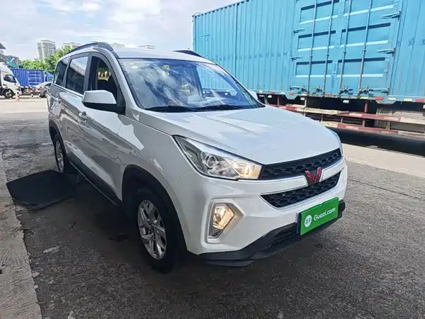 Wuling Hongguang S3 2019