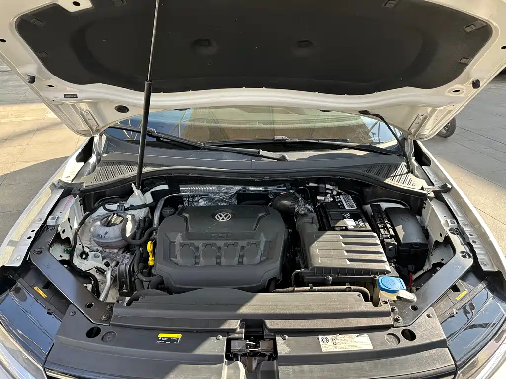 Volkswagen Tiguan L 2019 — фото 23