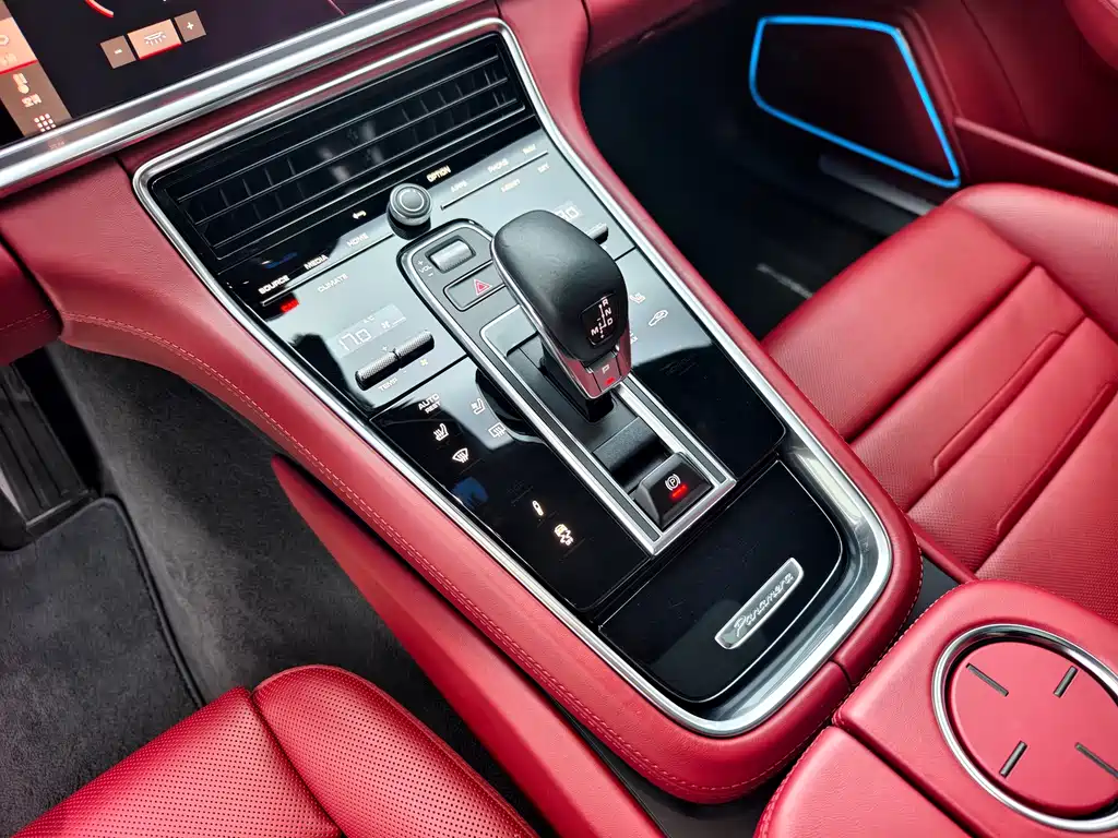 Porsche Panamera 2022 — фото 9