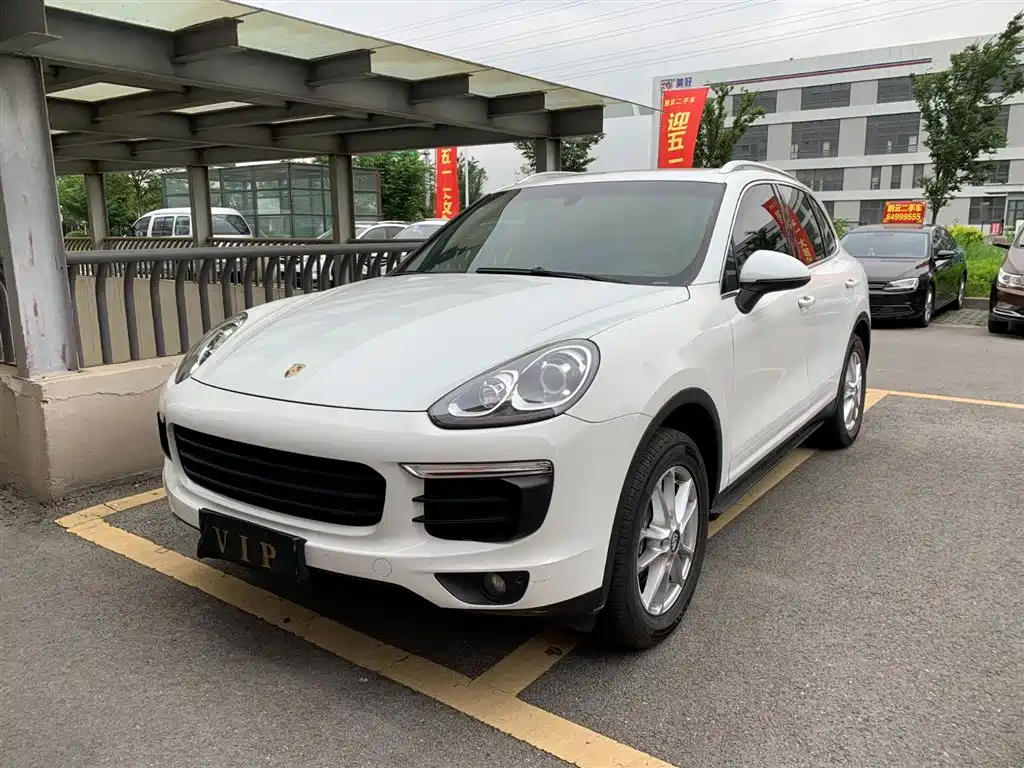 Porsche Cayenne 2015