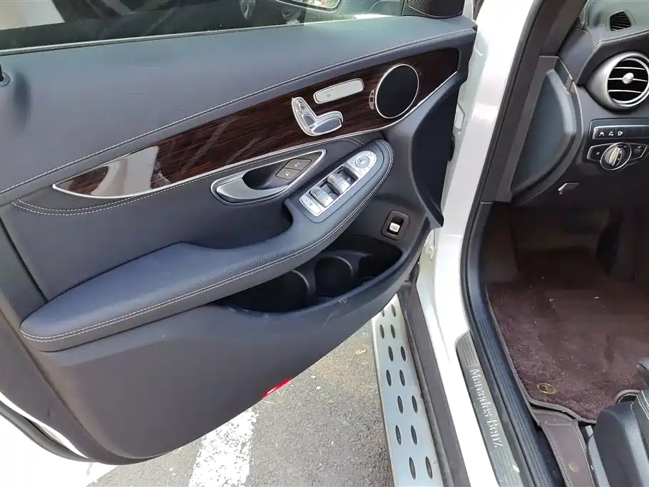 Mercedes-Benz GLC 2017