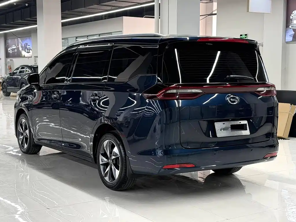 GAC Motor Trumpchi M6 2023 — фото 9