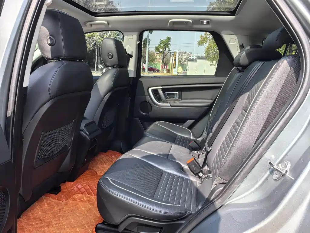 Land Rover Discovery Sport 2019 — фото 6