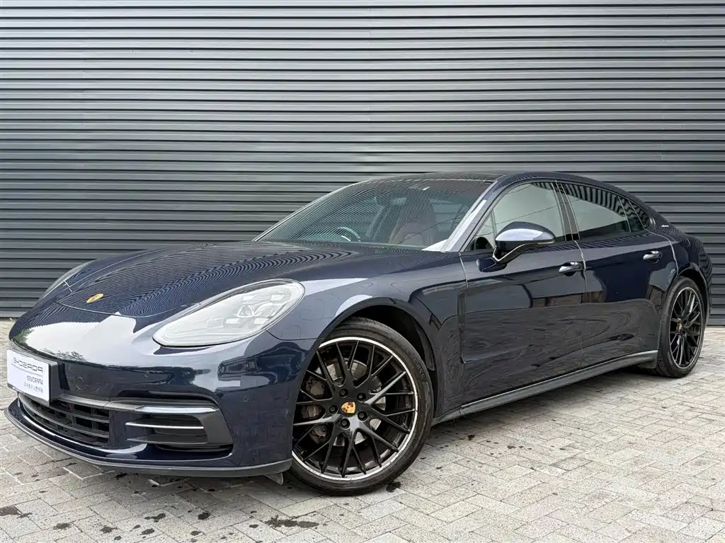 Porsche Panamera 2019 — фото 2