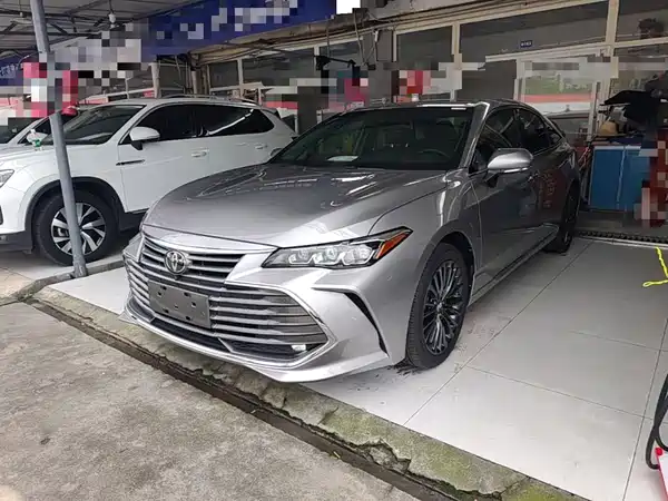 Toyota Avalon 2021