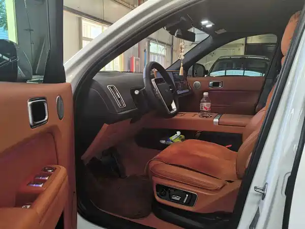 Li Auto L7 2024
