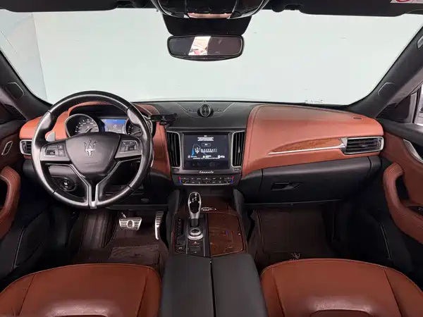 Maserati Levante 2016
