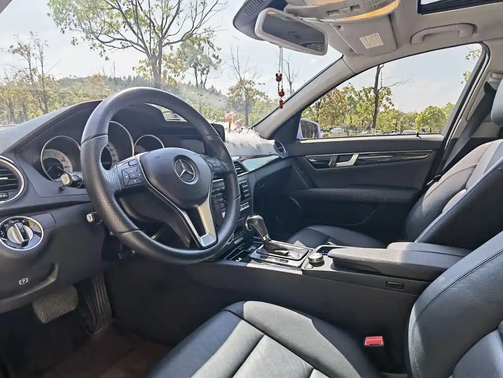 Mercedes-Benz C-Class 2013 — фото 12