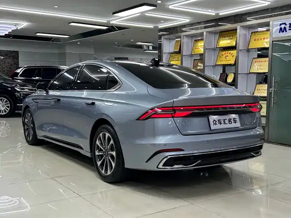 Lincoln Z 2022