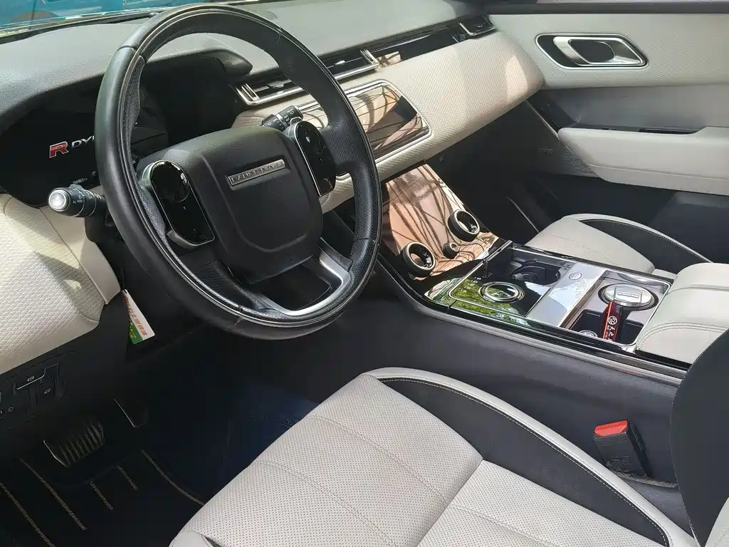 Land Rover Velar 2017 — фото 9
