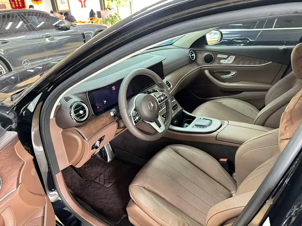 Mercedes-Benz E-Class 2020