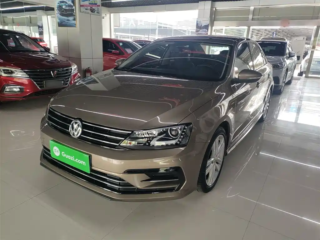 Volkswagen Sagitar 2018 — фото 1