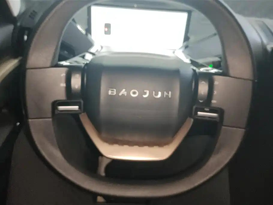 Baojun KiWi EV 2022 — фото 15