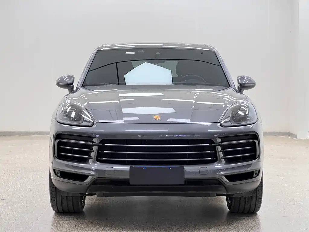 Porsche Cayenne 2022 — фото 2