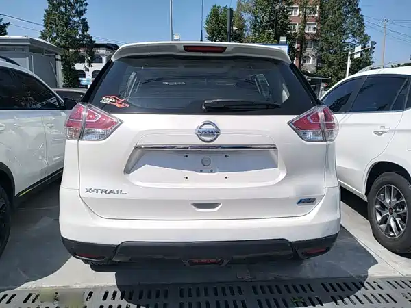 Nissan X-Trail 2016