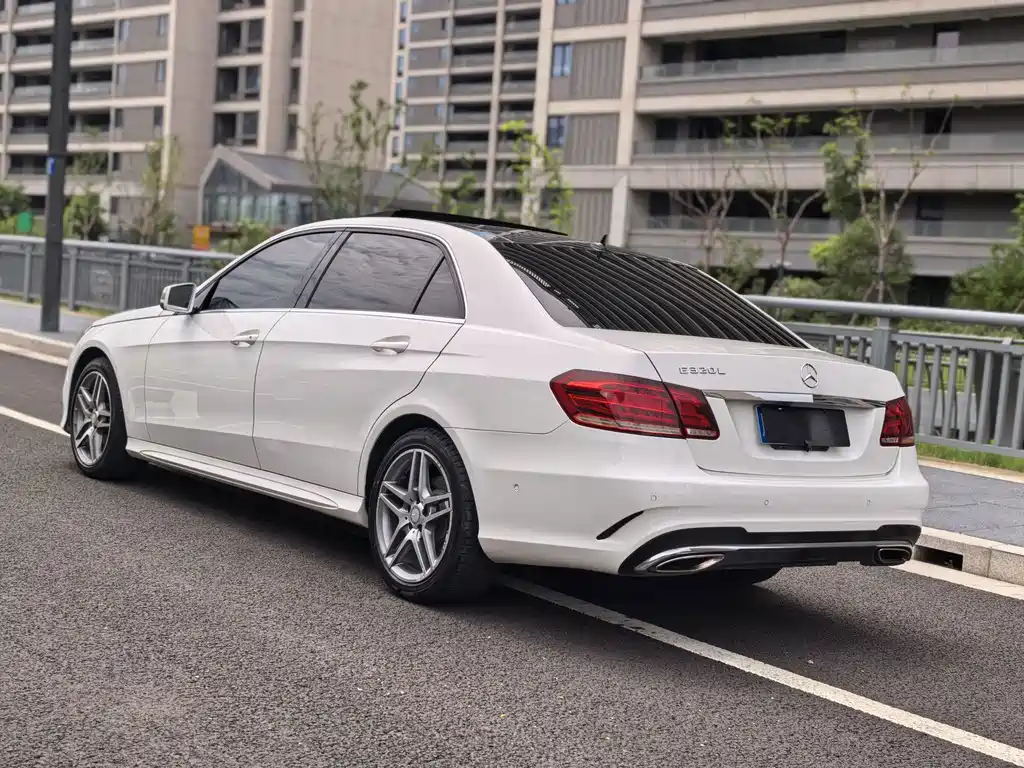 Mercedes-Benz E-Class 2014