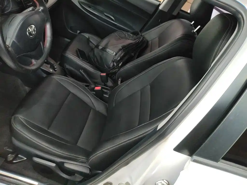 Toyota Yaris L 2019 — фото 15