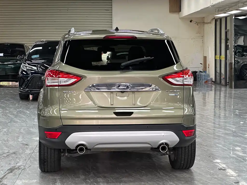Ford Kuga 2014 — фото 16