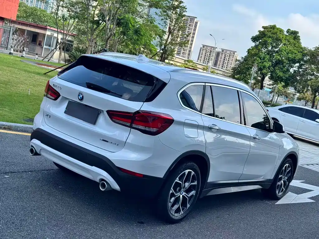 BMW X1 2022 — фото 6