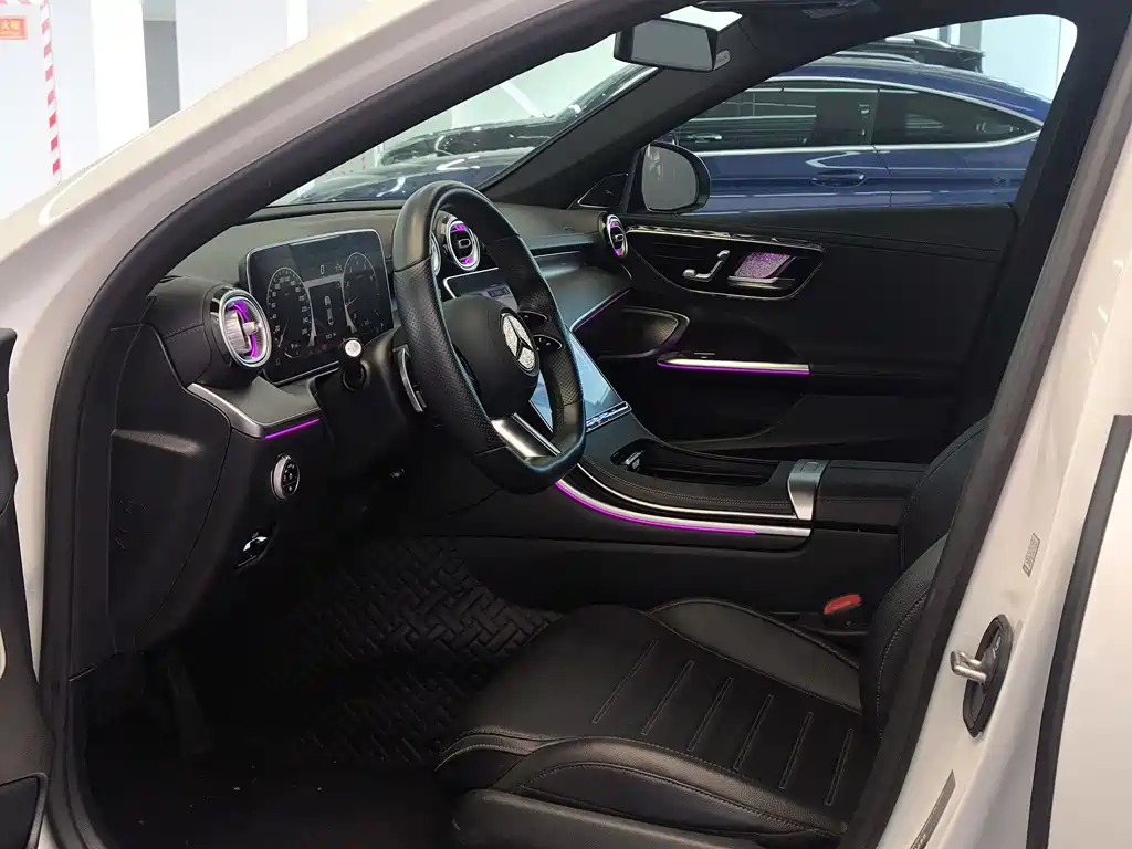 Mercedes-Benz C-Class 2021