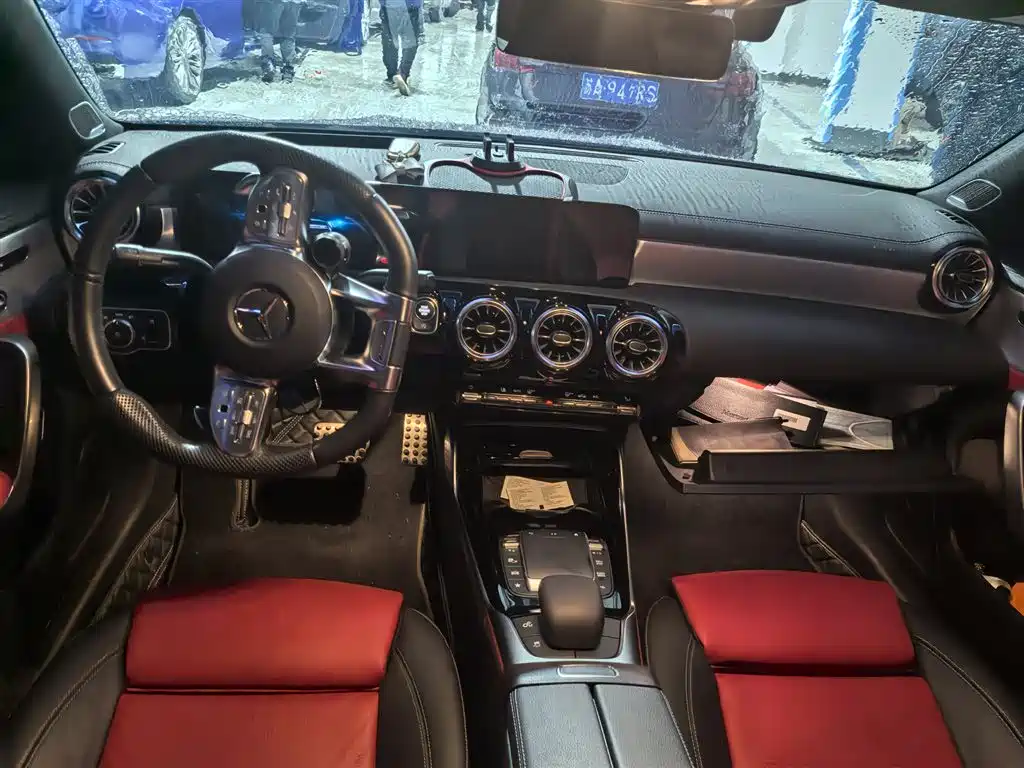 Mercedes-Benz CLA AMG 2023 — фото 4