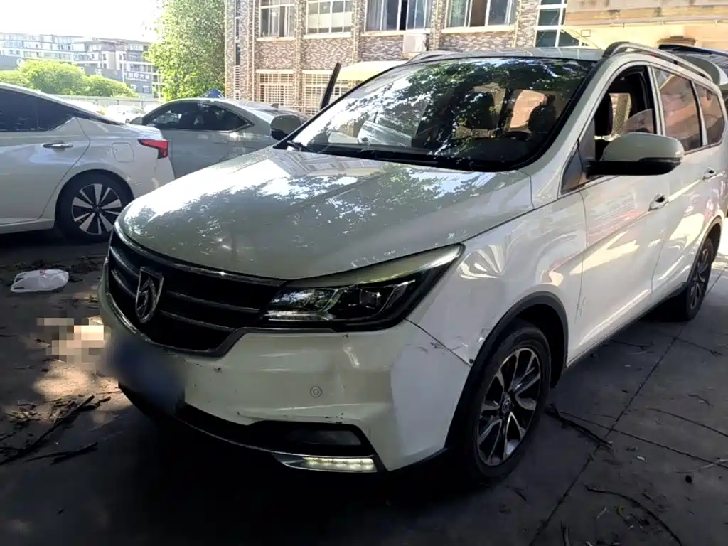Baojun 730 2018