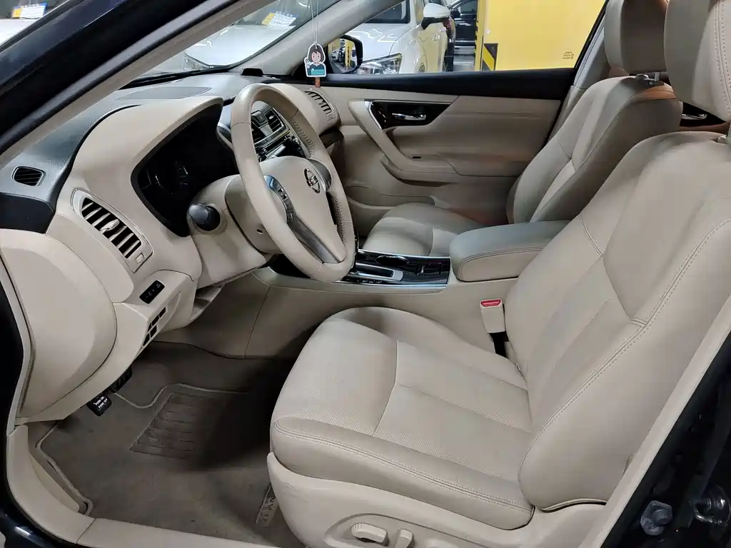 Nissan Teana 2014