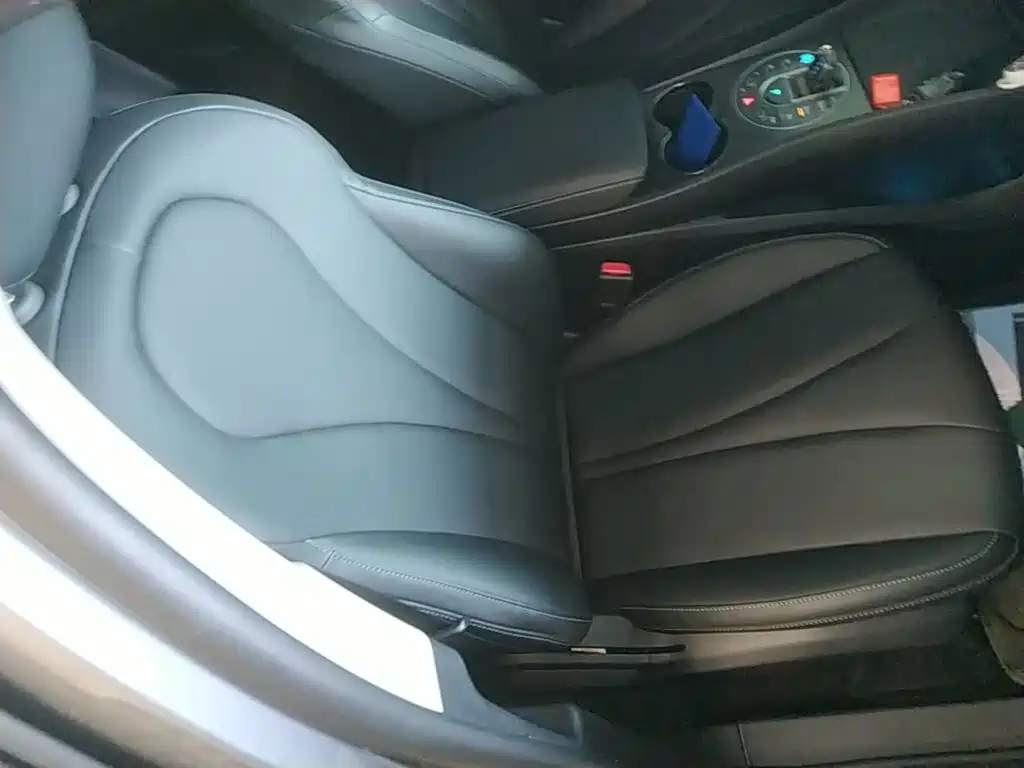 BYD Seal 05 DM-i 2025 — фото 25