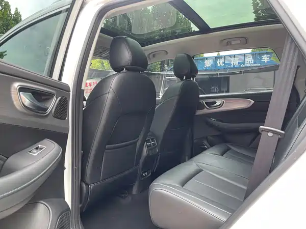 Roewe RX5 2021