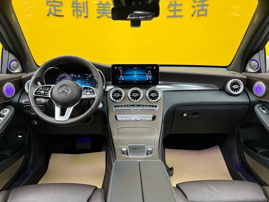 Mercedes-Benz GLC 2020 — фото 10