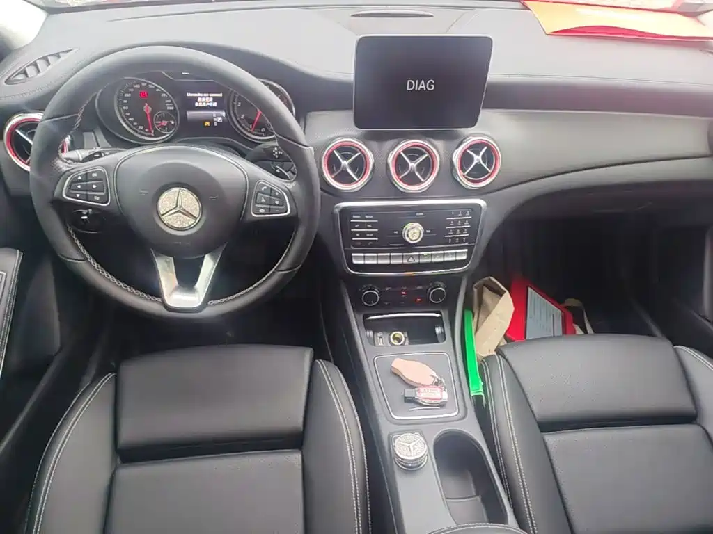 Mercedes-Benz GLA 2018 — фото 10