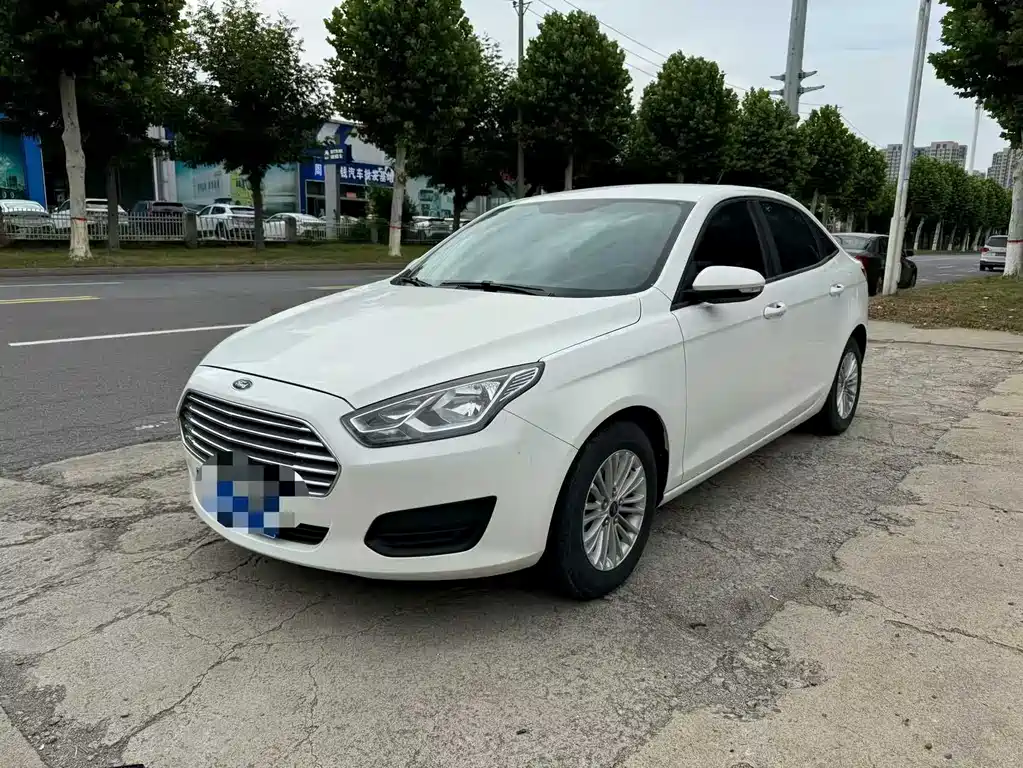 Ford Escort 2018