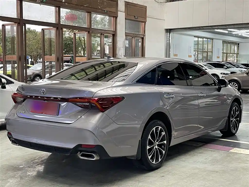 Toyota Avalon 2022 — фото 14