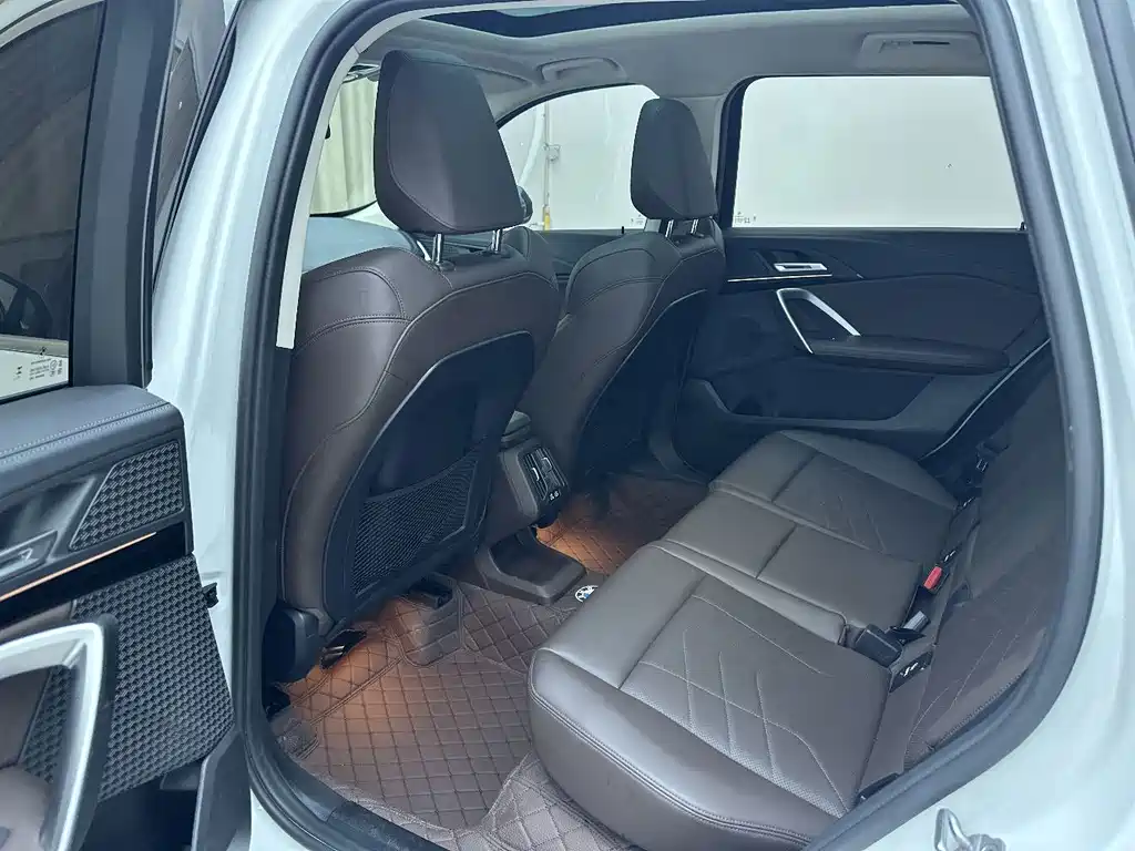 BMW X1 2023 — фото 12