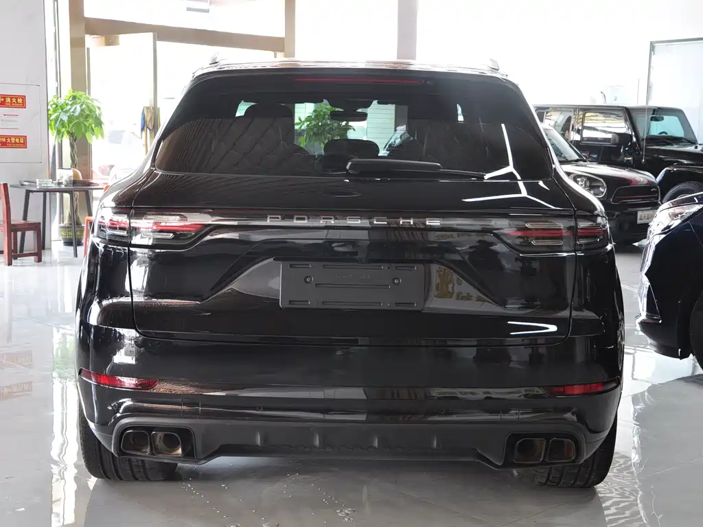 Porsche Cayenne 2020
