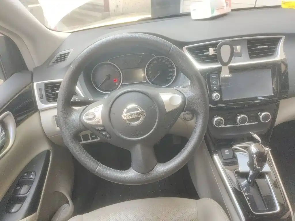 Nissan Sylphy 2018 — фото 3