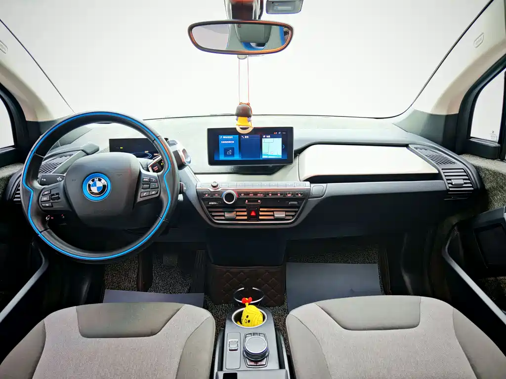 BMW i3 2018 — фото 10