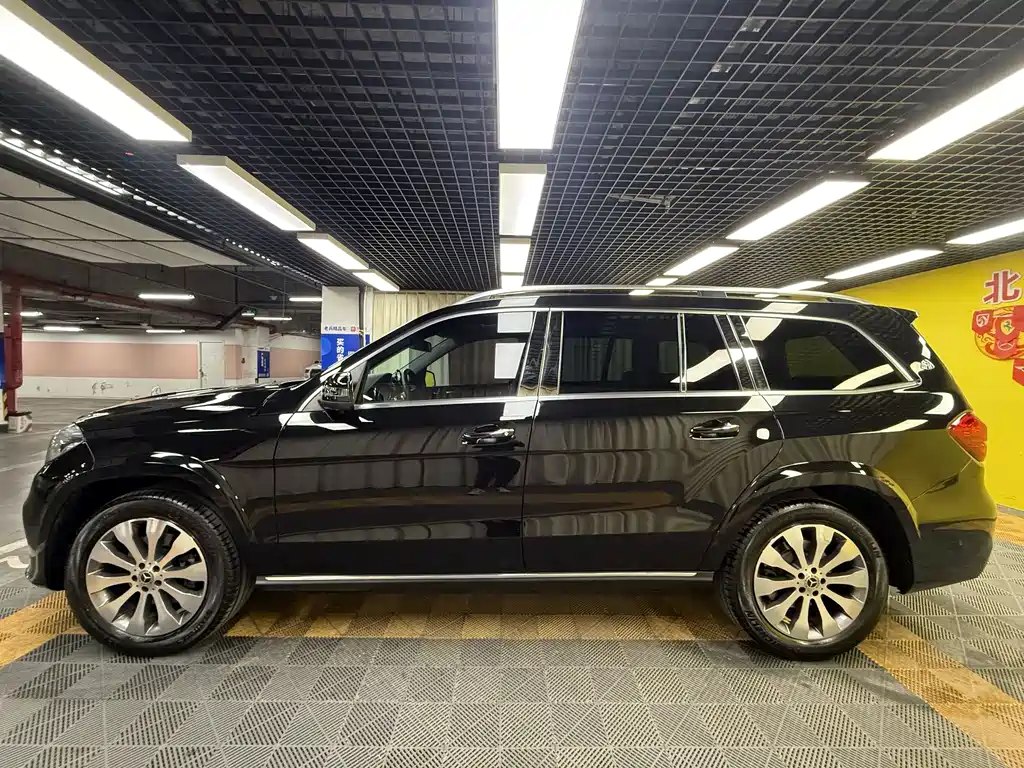 Mercedes-Benz GLS 2018 — фото 5